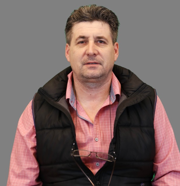 Dorel Leon